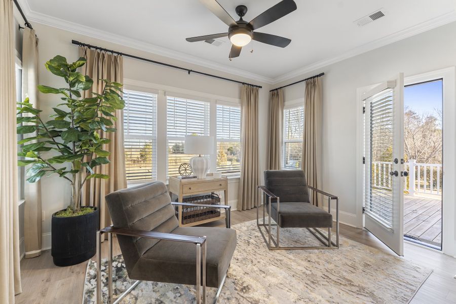 Furnished interior view inside a new home in Parris Meadows, Chesnee (Image 10).
