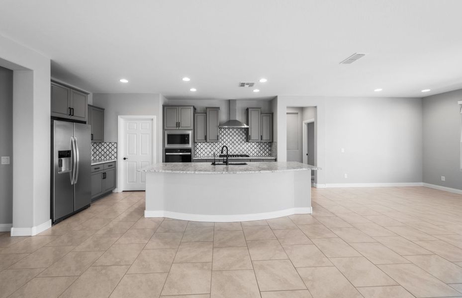 Furnished interior view inside a new home in Sun City Anthem at Merrill Ranch, Florence (Image 4).