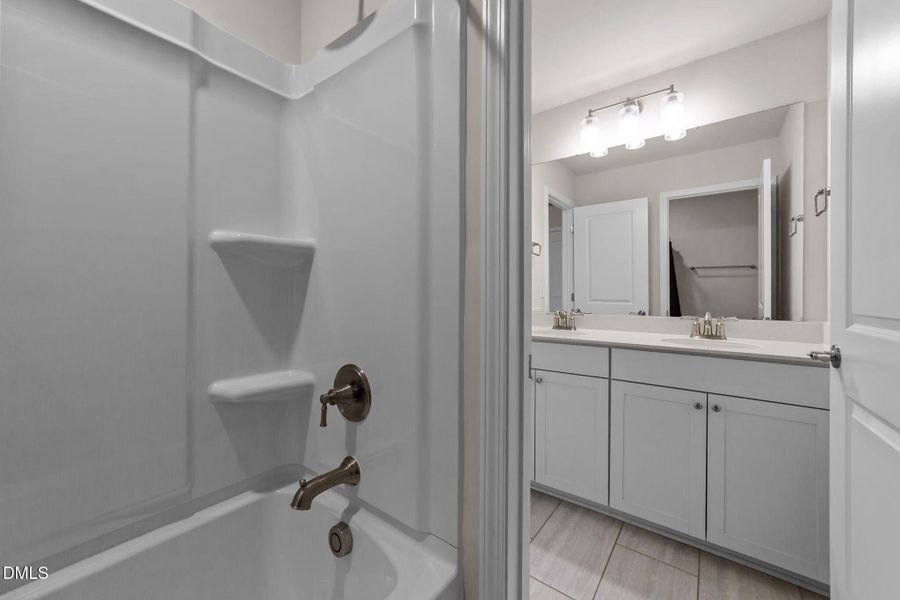 43-web-or-mls-VB4A4716