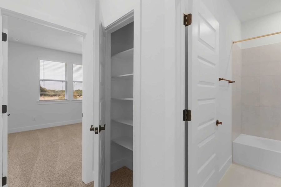 Representative furnished interior of a home built from the Hudson by Chesmar Homes in Newhaven, Manor (Image 17). Representative furnished interior of a home built from the Hudson by Chesmar Homes in Newhaven, Manor (Image 17).