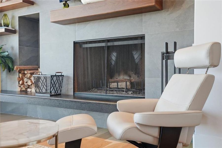 Furnished interior view inside a new home in , Jasper (Image 16).