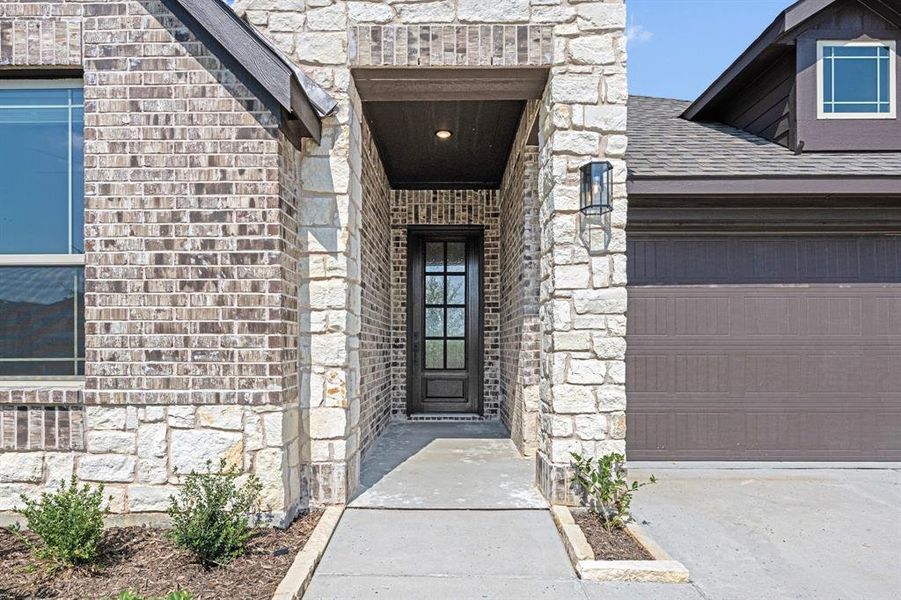 Exterior details and patio area of a home in Godley Ranch Classic, Godley (Image 4). Exterior details and patio area of a home in Godley Ranch Classic, Godley (Image 4).