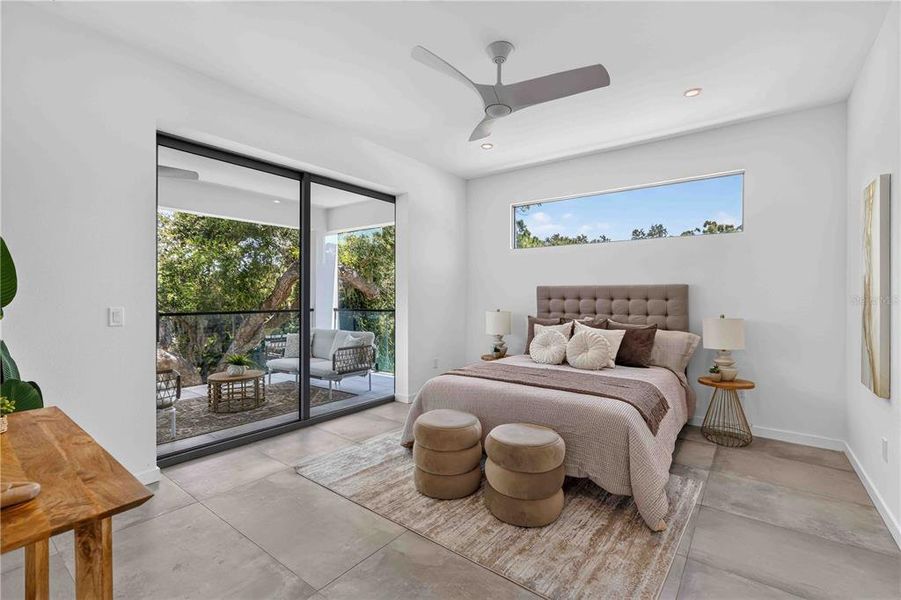 Furnished interior view inside a new home in , Sarasota (Image 46).