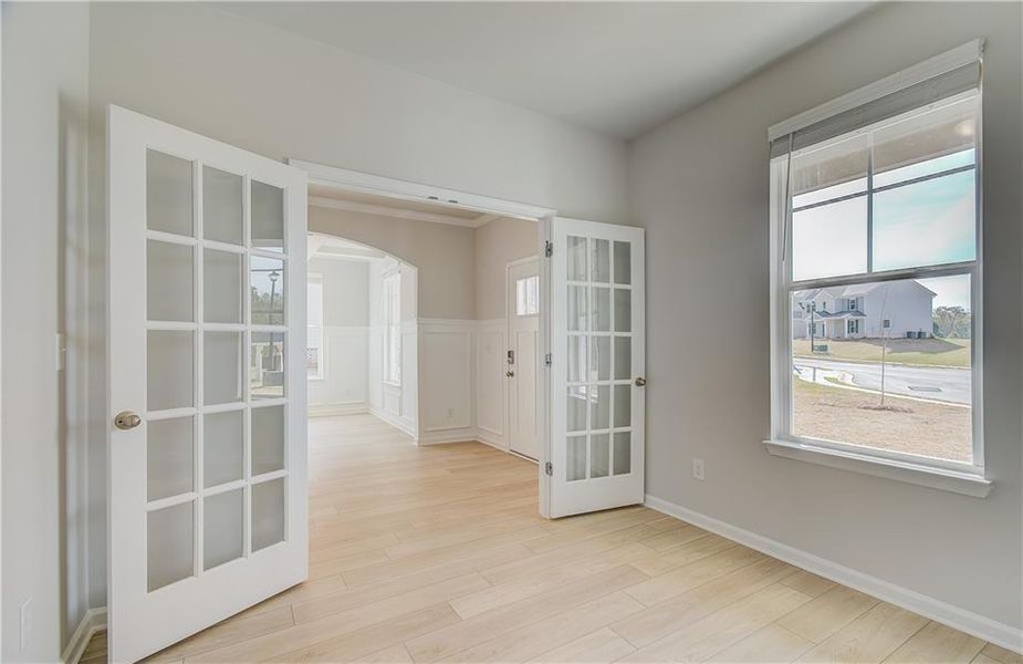 Spacious, unfurnished interior of a new home in Copperfield, Locust Grove (Image 12).