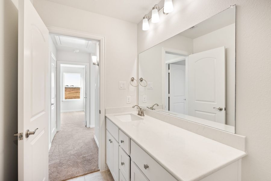 Furnished interior view inside a new home in Elevon, Lavon (Image 15).