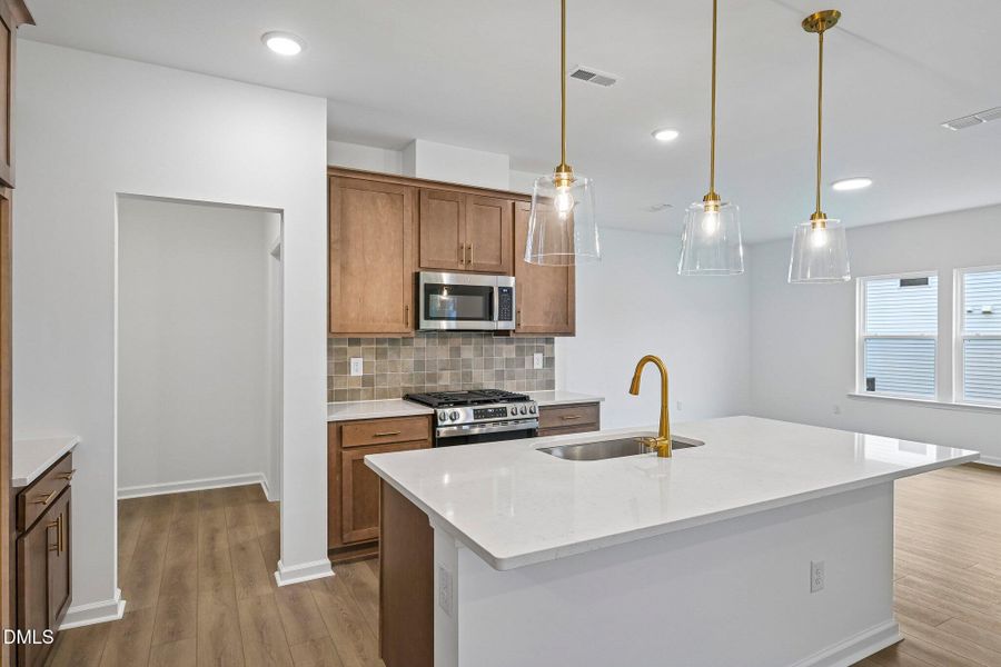 21-web-or-mls-N Harvest Rdg Wy-S2305-021