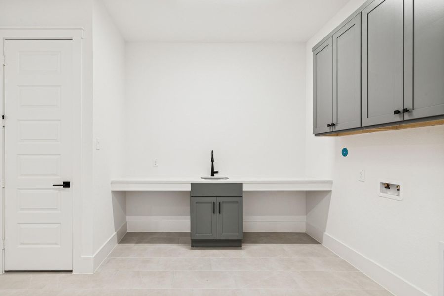 Furnished interior view inside a new home in Briarley, Montgomery (Image 7).