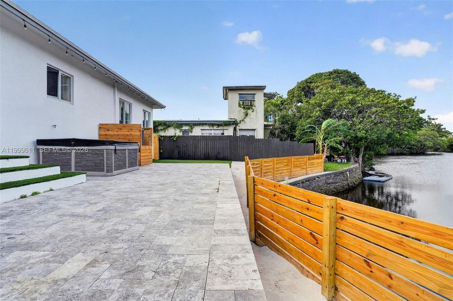 Exterior details and patio area of a home in , Fort Lauderdale (Image 24).