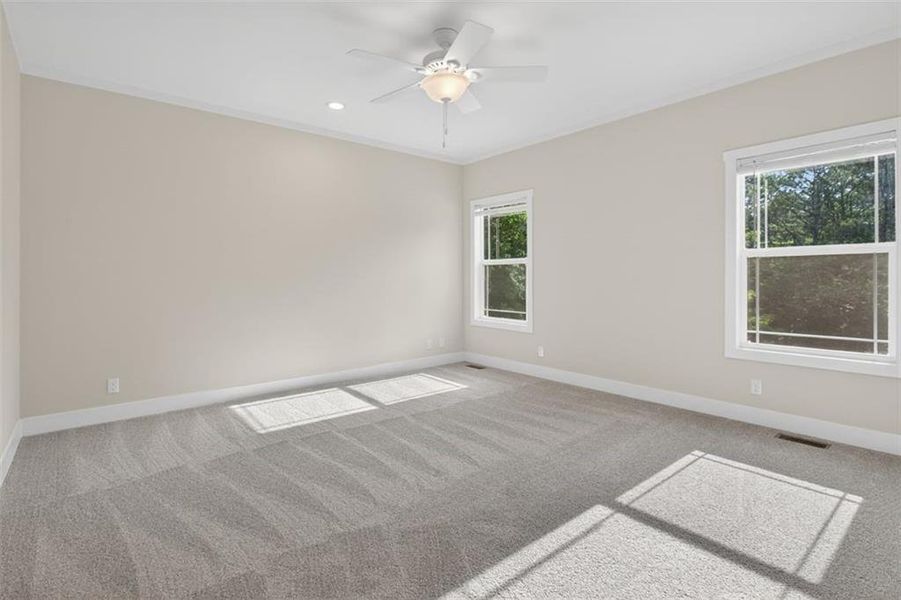 Spacious, unfurnished interior of a new home in , Waleska (Image 38).