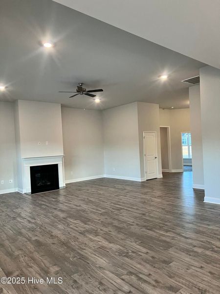 Spacious, unfurnished interior of a new home in Magnolia Estates, Battleboro (Image 6).