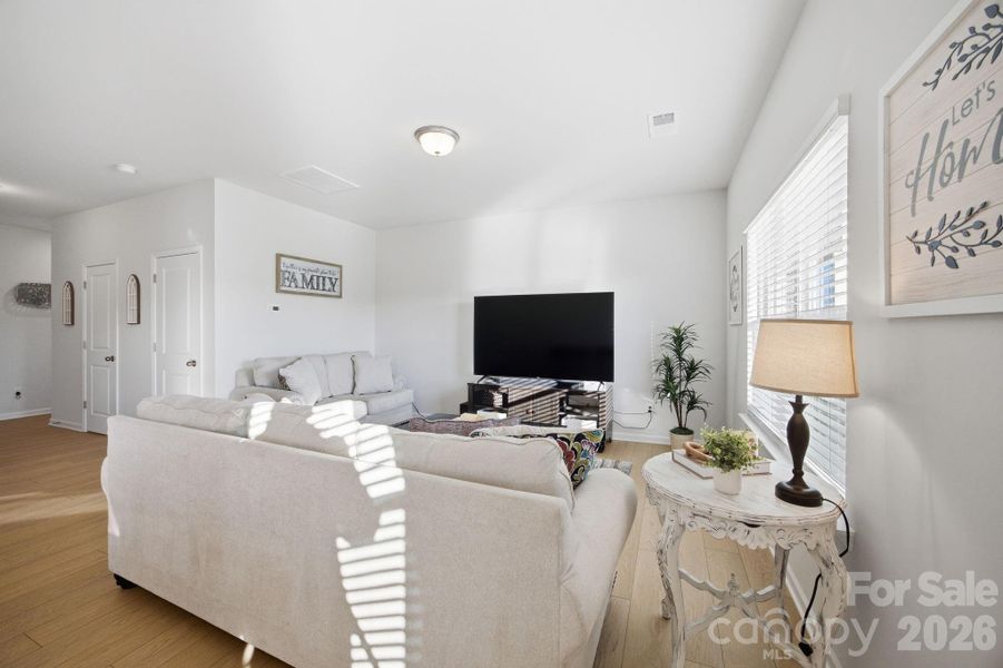 Furnished interior view inside a new home in Catawba Trace, Catawba (Image 15). Furnished interior view inside a new home in Catawba Trace, Catawba (Image 15).