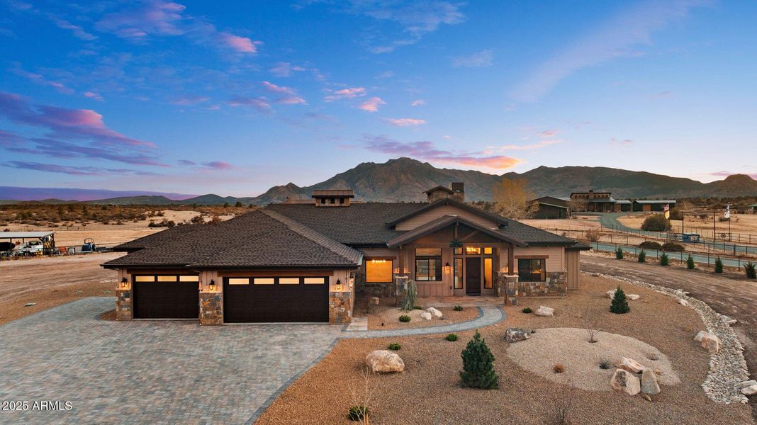 4-Front Aerial TW (1) 4-Front Aerial TW (1)