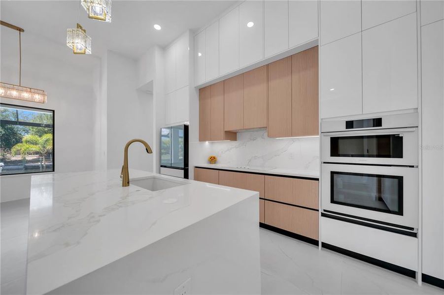 Furnished interior view inside a new home in , Cape Coral (Image 13).