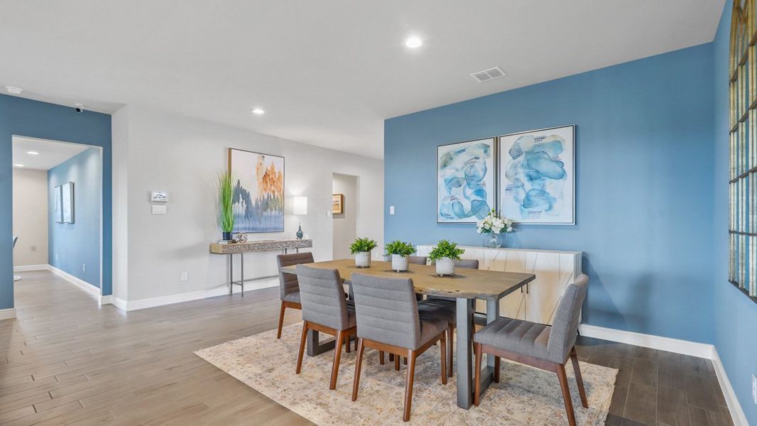 Furnished interior view inside a new home in Sandstone Estates, Granbury (Image 8). Furnished interior view inside a new home in Sandstone Estates, Granbury (Image 8).