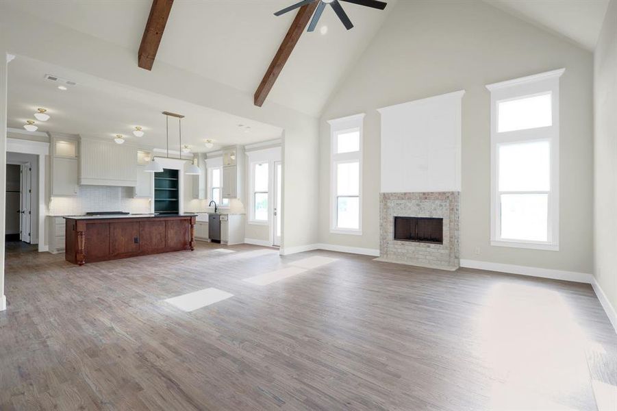 Spacious, unfurnished interior of a new home in , Midlothian (Image 11).