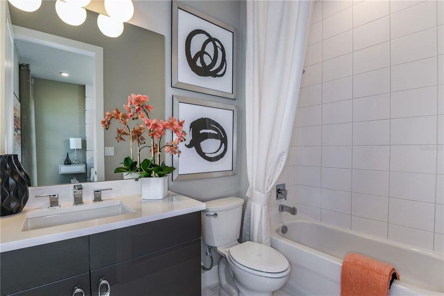 Furnished interior view inside a new home in Cresswind Lakewood Ranch, Lakewood Ranch (Image 16).