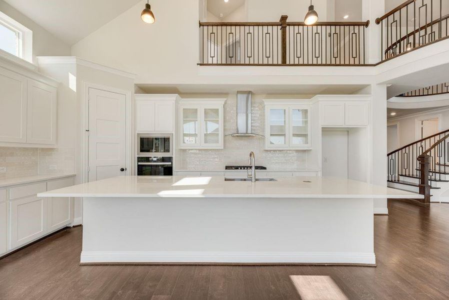 Furnished interior view inside a new home in Dominion of Pleasant Valley, Wylie (Image 10).