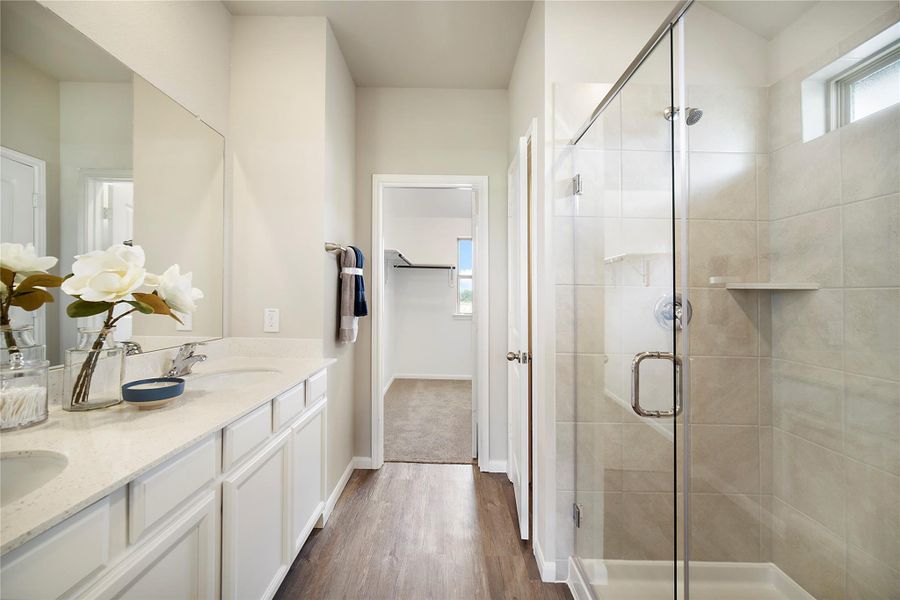 Furnished interior view inside a new home in Montgomery Ridge: Landmark Collection, Montgomery (Image 11).