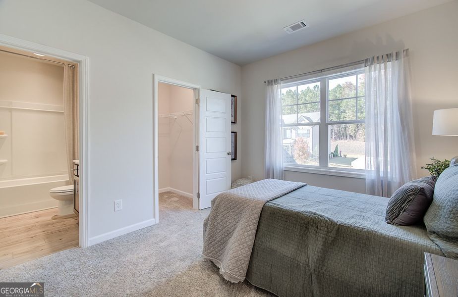 Furnished interior view inside a new home in Summerlin, Winder (Image 64). Furnished interior view inside a new home in Summerlin, Winder (Image 64).
