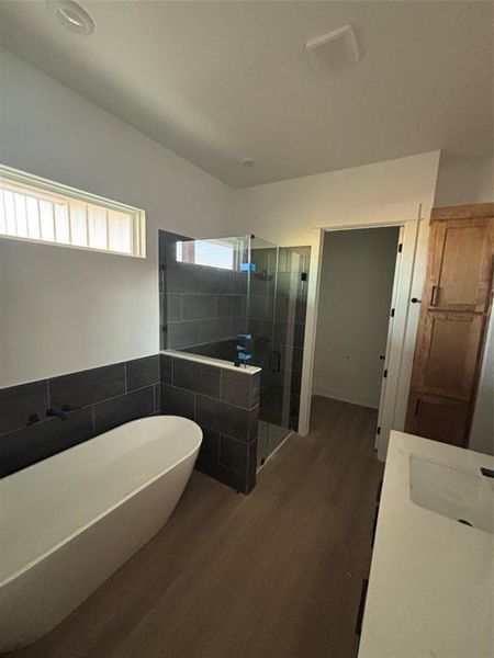 Furnished interior view inside a new home in , Crawford (Image 7).