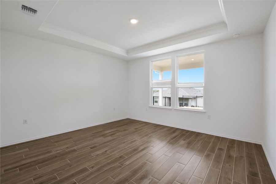 Spacious, unfurnished interior of a new home in Sun City Texas, Georgetown (Image 19).