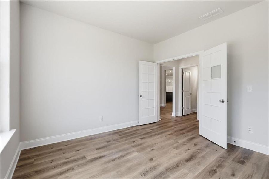 Spacious, unfurnished interior of a new home in , Monroe (Image 46).