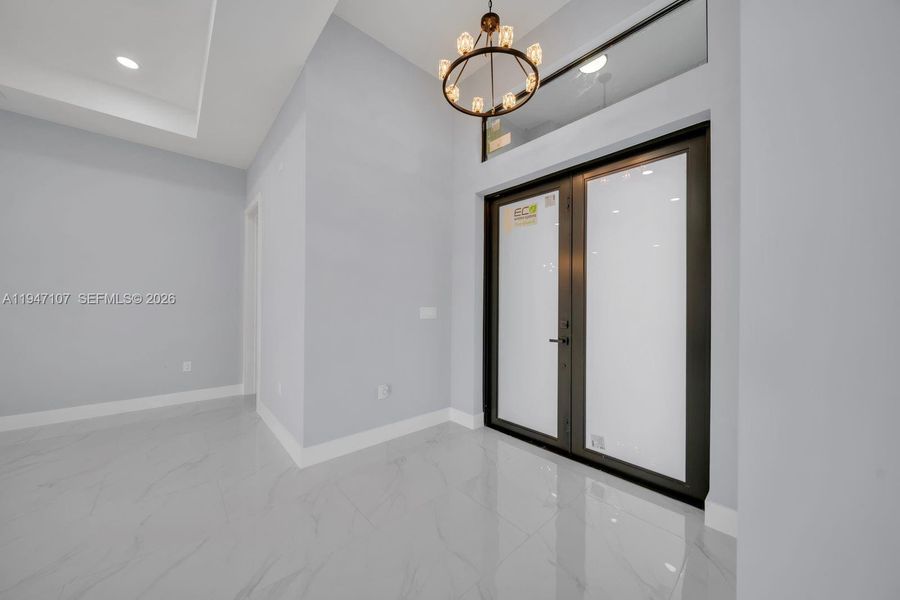 Spacious, unfurnished interior of a new home in , Lehigh Acres (Image 28).