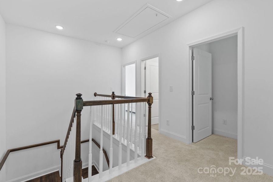 Image 35 of a home in .