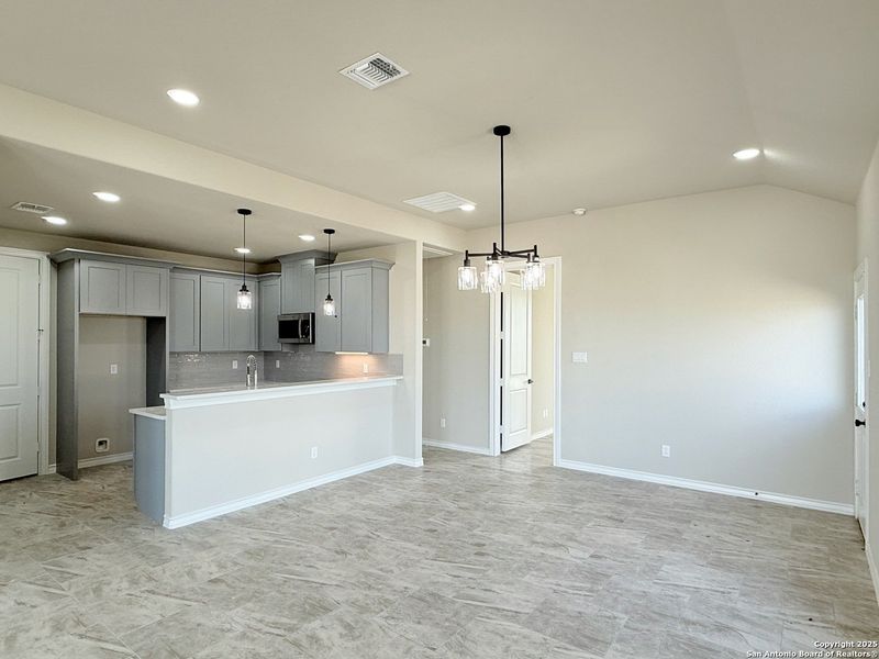 Spacious, unfurnished interior of a new home in , La Vernia (Image 10). Spacious, unfurnished interior of a new home in , La Vernia (Image 10).