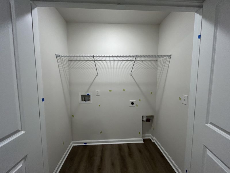 Spacious, unfurnished interior of a new home in , Summerville (Image 25).