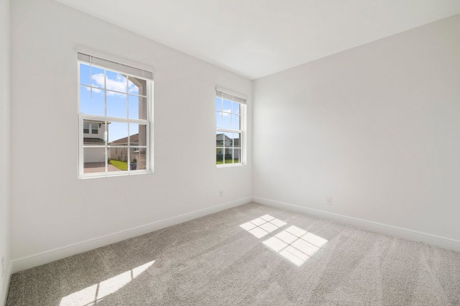 Representative unfurnished interior of a home built from the Newcastle by Risewell Homes in Park View at the Hills, Minneola (Image 12).