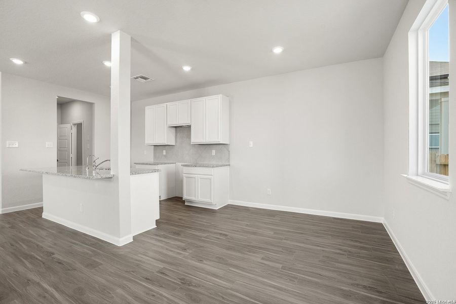 Spacious, unfurnished interior of a new home in Katzer Ranch, Converse (Image 27). Spacious, unfurnished interior of a new home in Katzer Ranch, Converse (Image 27).