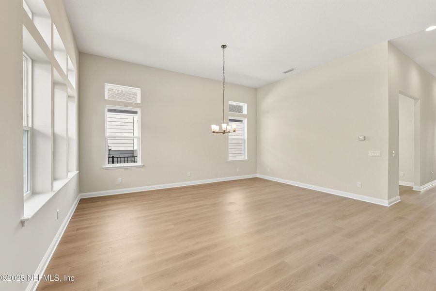 Spacious, unfurnished interior of a new home in Silver Landing at SilverLeaf, St. Augustine (Image 53).