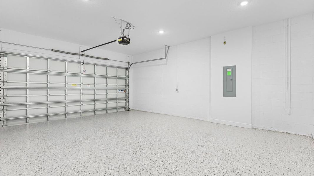2-Car Garage