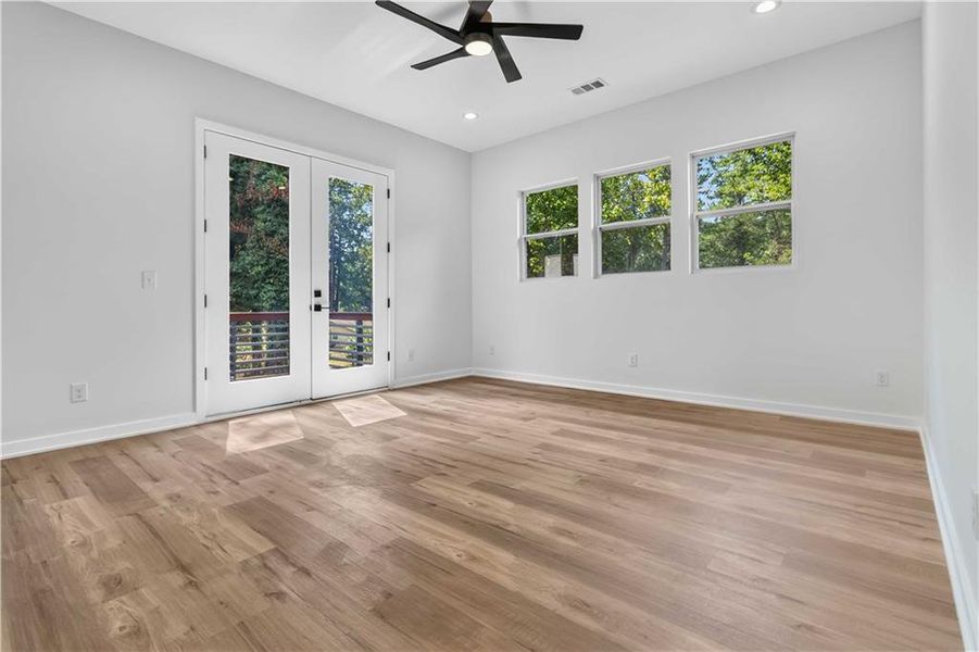 Spacious, unfurnished interior of a new home in , Atlanta (Image 24). Spacious, unfurnished interior of a new home in , Atlanta (Image 24).