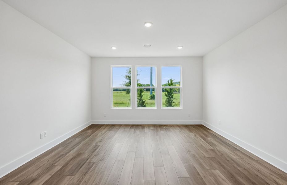 Spacious, unfurnished interior of a new home in Del Webb Barton Village, Lebanon (Image 37). Spacious, unfurnished interior of a new home in Del Webb Barton Village, Lebanon (Image 37).