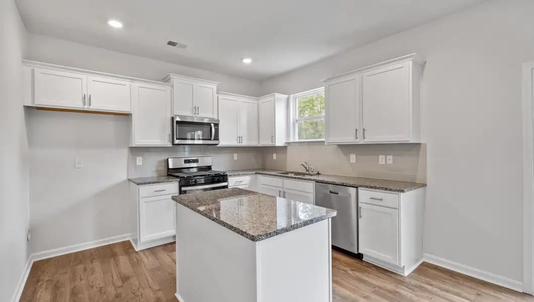 Representative furnished interior of a home built from the Biltmore by D.R. Horton in Brookside Farms, Greer (Image 6).