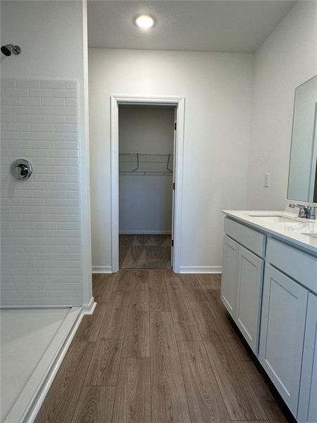 Spacious, unfurnished interior of a new home in Broadleaf, Parrish (Image 9).