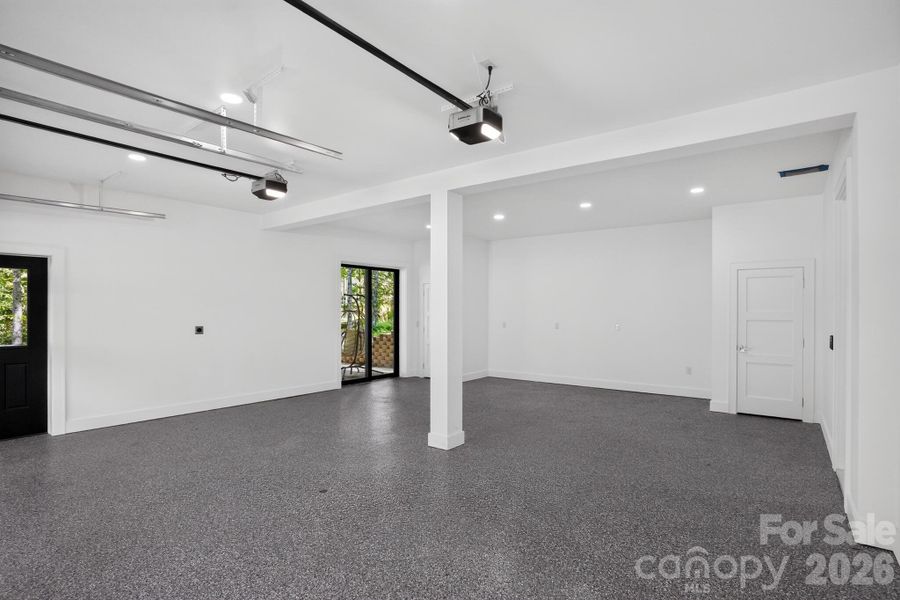 Spacious, unfurnished interior of a new home in , Boone (Image 19).