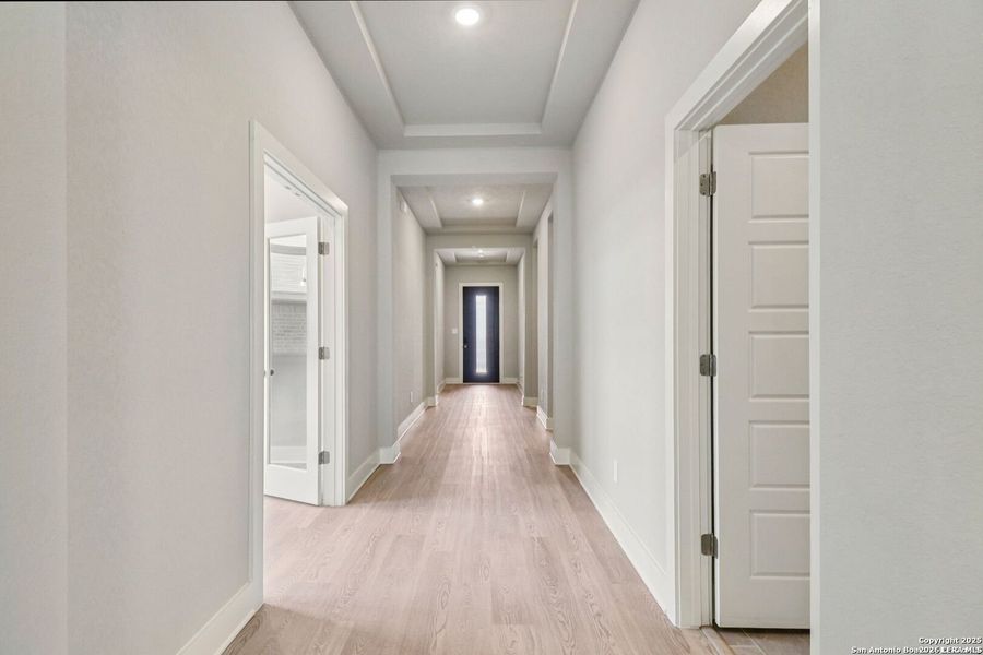 Spacious, unfurnished interior of a new home in Sagebrooke - Classic Series, San Antonio (Image 27).