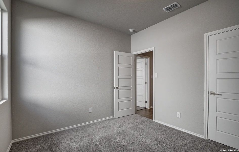 Spacious, unfurnished interior of a new home in Applewhite Meadows, San Antonio (Image 15). Spacious, unfurnished interior of a new home in Applewhite Meadows, San Antonio (Image 15).