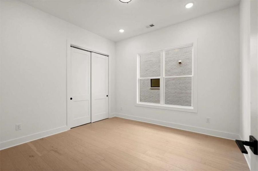 Spacious, unfurnished interior of a new home in The Gathering – Alpharetta, Alpharetta (Image 34).