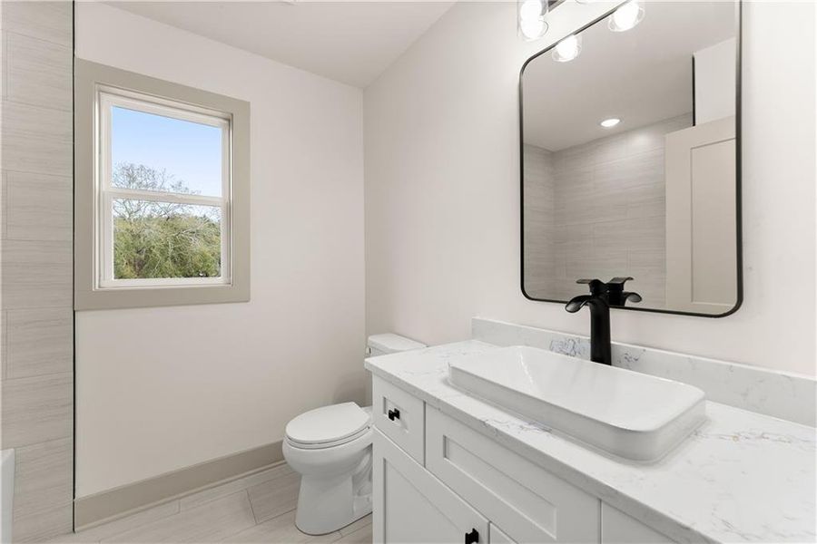 Furnished interior view inside a new home in , Jefferson (Image 11).