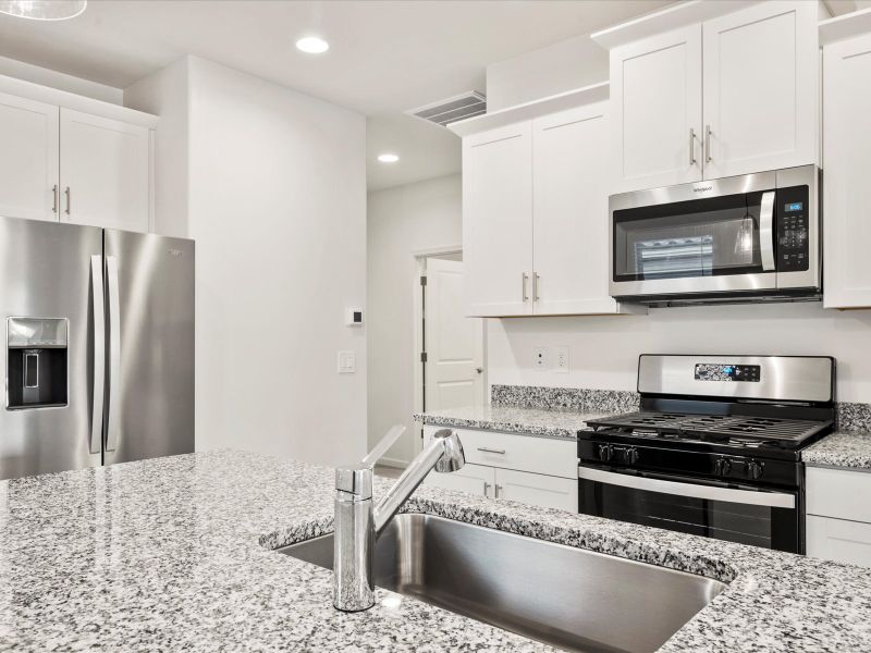 The 1550 floorplan image taken at Summerstone in Marana, AZ. The 1550 floorplan image taken at Summerstone in Marana, AZ.