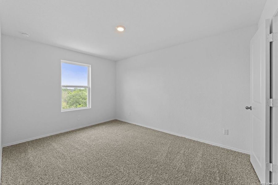 Spacious, unfurnished interior of a new home in Blue Ridge Ranch, San Antonio (Image 21). Spacious, unfurnished interior of a new home in Blue Ridge Ranch, San Antonio (Image 21).