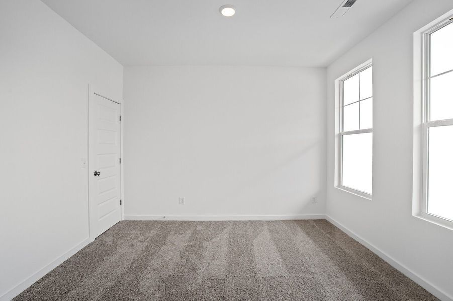 Spacious, unfurnished interior of a new home in Sage Farms, White House (Image 20). Spacious, unfurnished interior of a new home in Sage Farms, White House (Image 20).