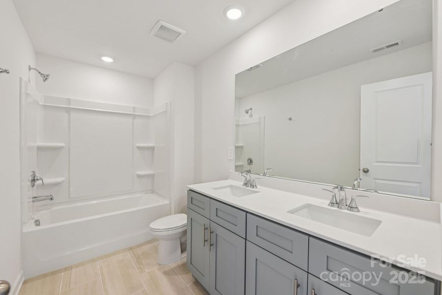 Furnished interior view inside a new home in Nelson's Creek, Mocksville (Image 6).