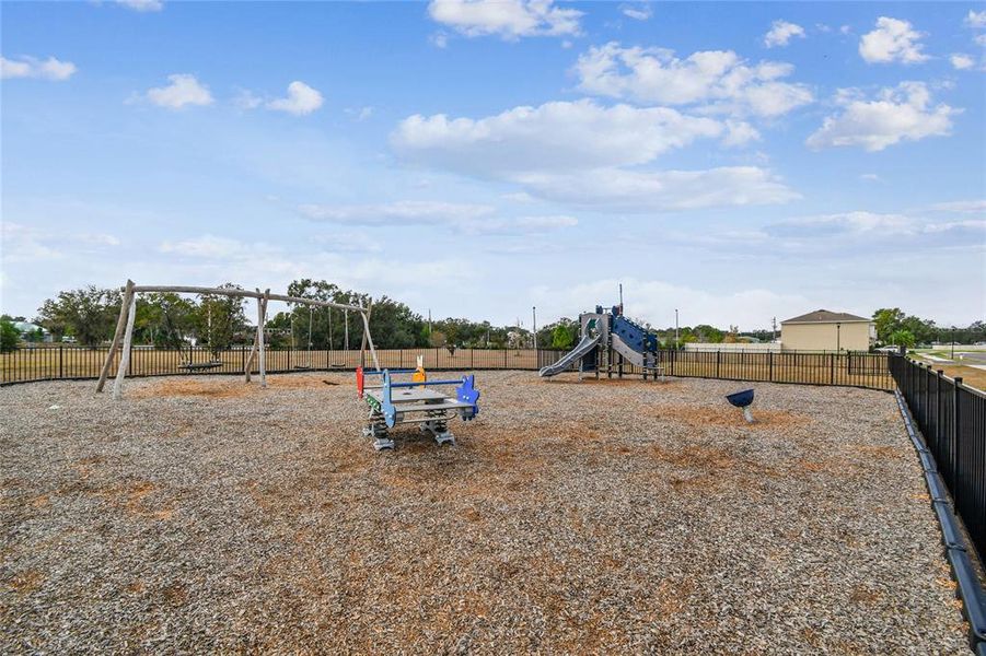 Community amenities in River Park, Temple Terrace (Image 47). Community amenities in River Park, Temple Terrace (Image 47).