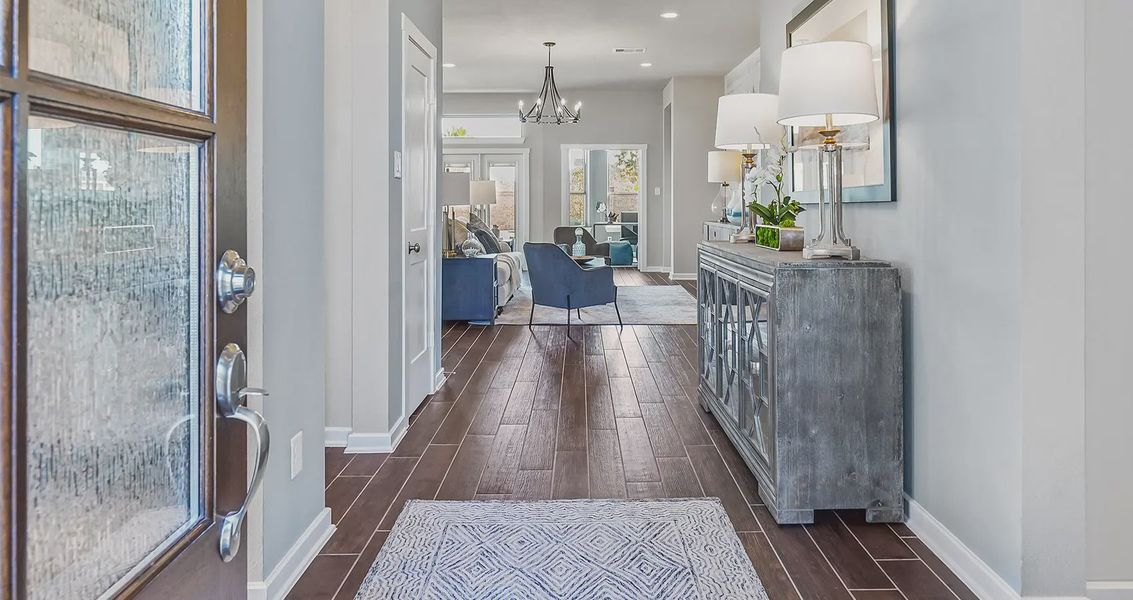Representative furnished interior of a home built from the Gianna by Chesmar Homes in Jordan Ranch 55's, Fulshear (Image 4). Representative furnished interior of a home built from the Gianna by Chesmar Homes in Jordan Ranch 55's, Fulshear (Image 4).
