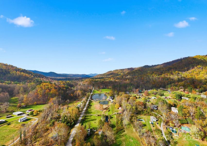 Natural landscape and outdoor views near  in Weaverville (Image 31).
